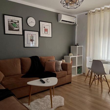 Luel Central Apartament تيرانا المظهر الخارجي الصورة