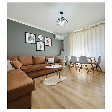 Luel Central Apartament تيرانا المظهر الخارجي الصورة